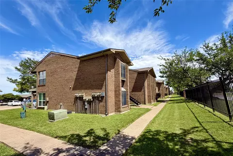 4460 Chaha Rd #201, Garland, TX 75043