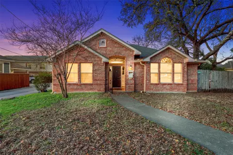 1118 Bagby Ave, Waco, TX 76706