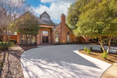 Exterior - 3300 Wolfe Ct, Plano, TX 75025 photo 1 of 3