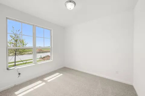 Bedroom - 123 Toftrees Dr, Cleburne, TX 76031 photo 3 of 6