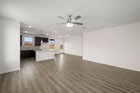 Living - 123 Toftrees Dr, Cleburne, TX 76031 photo 2 of 3