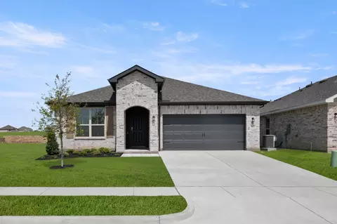 123 Toftrees Dr, Cleburne, TX 76031