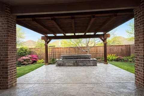 1316 Wheatear Dr, Little Elm, TX 75068