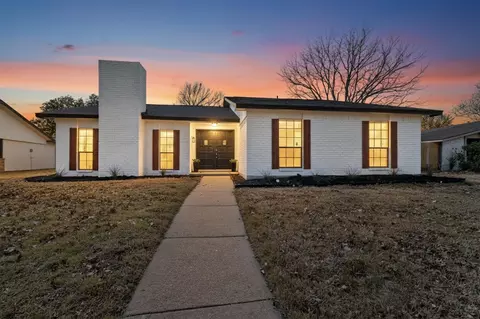 816 Cross Bend Rd, Plano, TX 75023