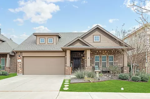 916 Falcon Rd, Argyle, TX 76226