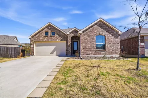 2422 Lemco Dr, Forney, TX 75126
