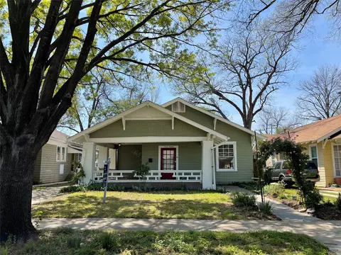 719 Dumont St, Dallas, TX 75214