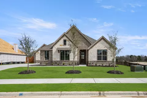 722 Winecup Way, Midlothian, TX 76065