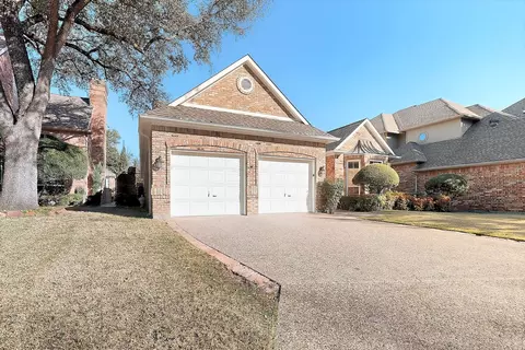 17308 Village Ln, Dallas, TX 75248
