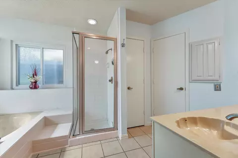 Bath - 202 Springridge Ln, Euless, TX 76039 photo 1 of 4