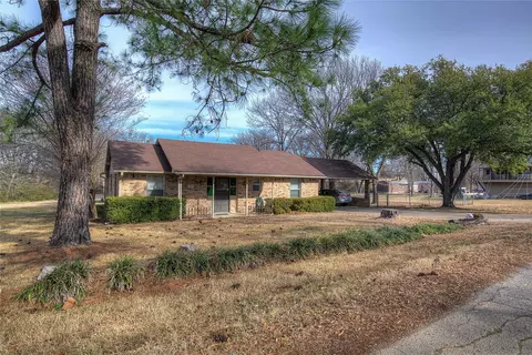 204 Garrett Ave, East Tawakoni, TX 75472