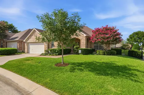 434 Long Cove Dr, Fairview, TX 75069