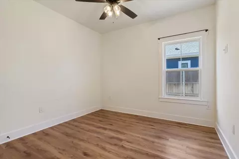 Bedroom - 800 Forward Pass Dr, Hewitt, TX 76643 photo 2 of 2