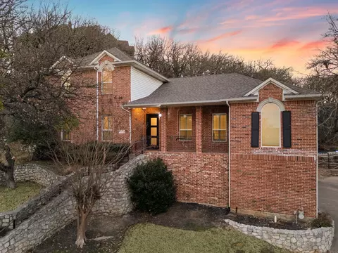 3020 Northview Dr, Grapevine, TX 76051