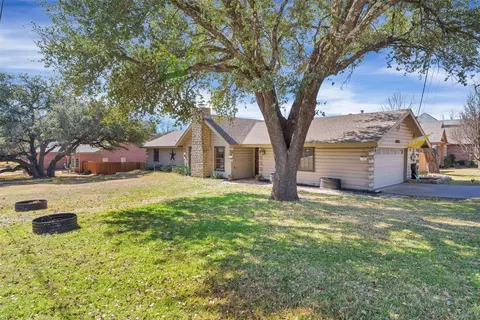 6325 Circo Dr, Granbury, TX 76049