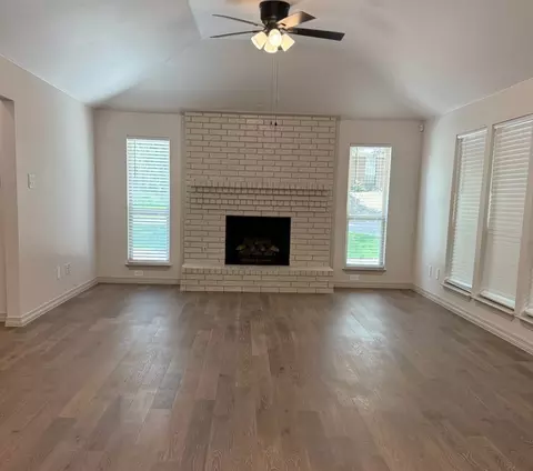 Living - 3601 Scott Dr, Rowlett, TX 75088 photo 1 of 2