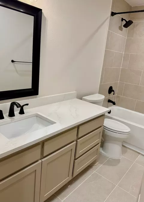 Bath - 3601 Scott Dr, Rowlett, TX 75088 photo 3 of 3