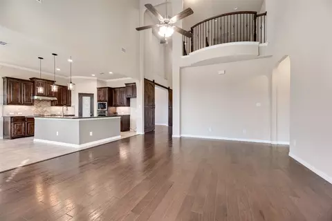 216 Equestrian Rd, Hickory Creek, TX 75065
