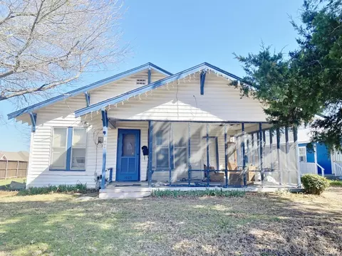 1008 Church St, Sulphur Springs, TX 75482