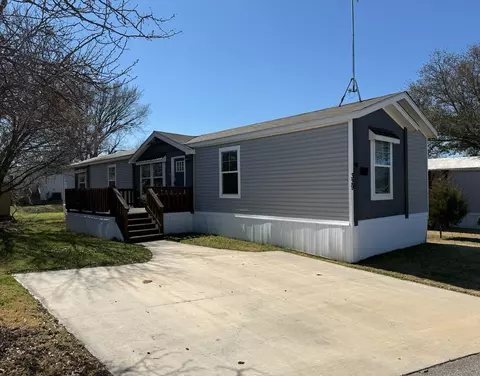 4937 Stuart Rd, Denton, TX 76207