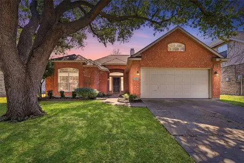 2300 Kittyhawk Dr, Plano, TX 75025