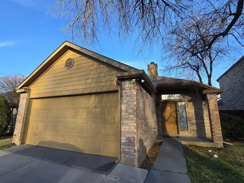 2081 Stillwater Pl, Lewisville, TX 75067