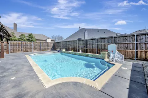 Exterior - 2805 Stackhouse St, Keller, TX 76244 photo 6 of 9