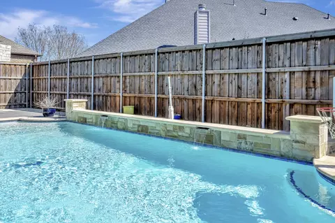 Exterior - 2805 Stackhouse St, Keller, TX 76244 photo 4 of 9