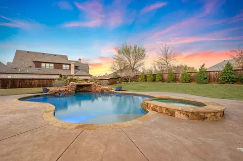 5803 Chalford Cmn, Colleyville, TX 76034