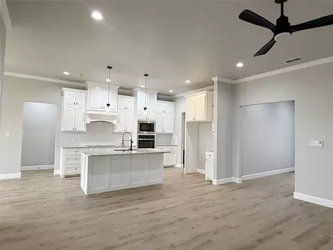 7018 Breezeway Dr, Abilene, TX 79606 photo 6