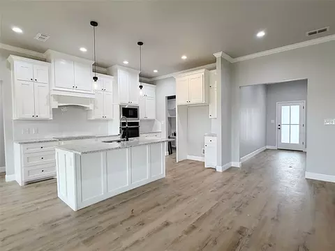 7018 Breezeway Dr, Abilene, TX 79606 photo 8
