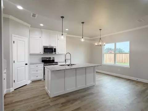 7026 Breezeway Dr, Abilene, TX 79606 photo 6