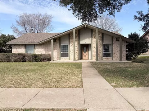 2003 Statler Dr, Carrollton, TX 75007
