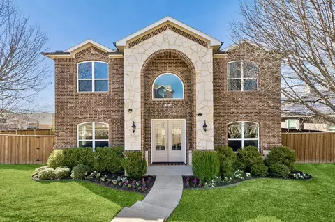 5834 Macgregor Dr, Garland, TX 75043