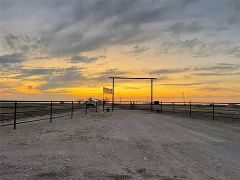 8108 Fm2111, Winters, TX 79567