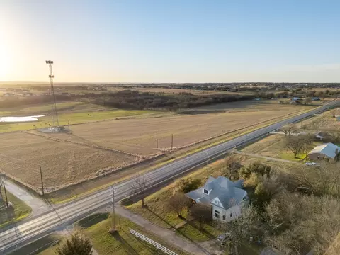 5950 Old Lorena Rd, Lorena, TX 76655 photo 37