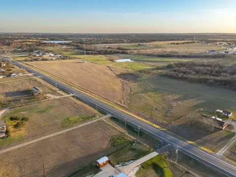 5950 Old Lorena Rd, Lorena, TX 76655 photo 18