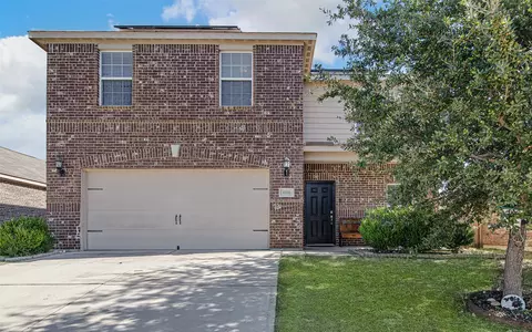 6136 Nathan Creek Dr, Fort Worth, TX 76179