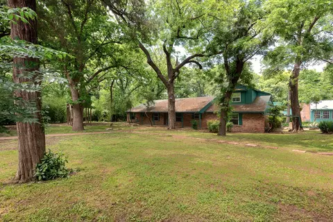 5731 Mona Ln, Dallas, TX 75236