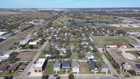 205 E 5th St, Ferris, TX 75125 photo 8