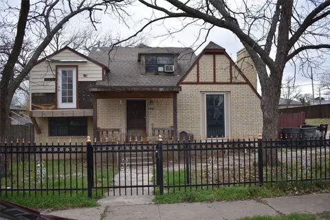 1801 Michigan Ave, Dallas, TX 75216