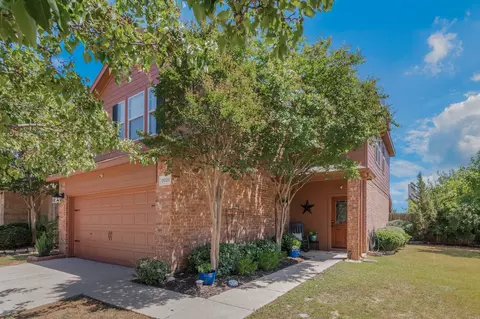3021 Thicket Bend Ct, Fort Worth, TX 76244