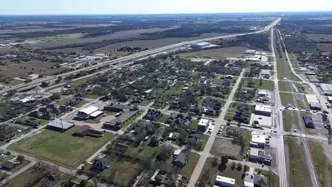413 E 5th St, Ferris, TX 75125 photo 7