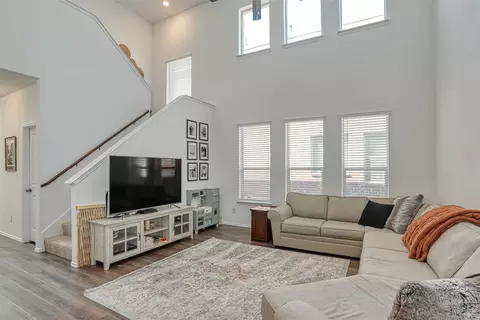 2301 Pyrite Dr, Krugerville, TX 76227