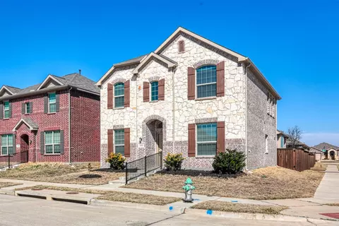 2301 Pyrite Dr, Krugerville, TX 76227