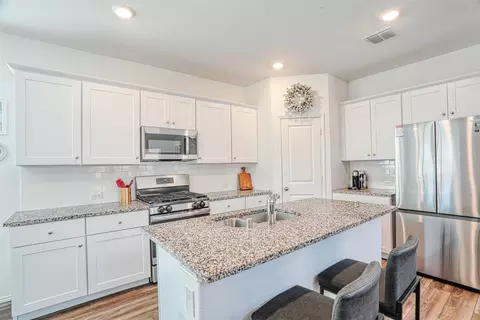 2301 Pyrite Dr, Krugerville, TX 76227