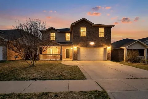 1088 Appaloosa Cir, Fort Worth, TX 76179