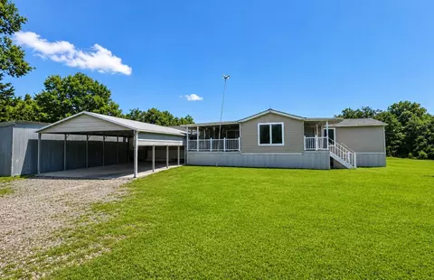 400 Avenue D, Point, TX 75472