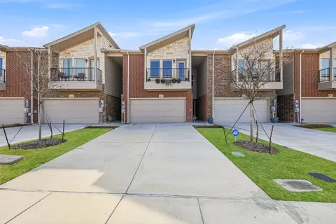 5653 Woodlands Dr, The Colony, TX 75056