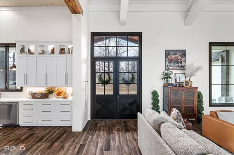 Entry Way - 5296 Linton Cutoff Rd, Benton, LA 71006 photo 1 of 1